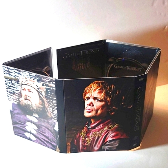 Game of Thrones, the Complete First and Second Season DVD's - Picture 4 of 7